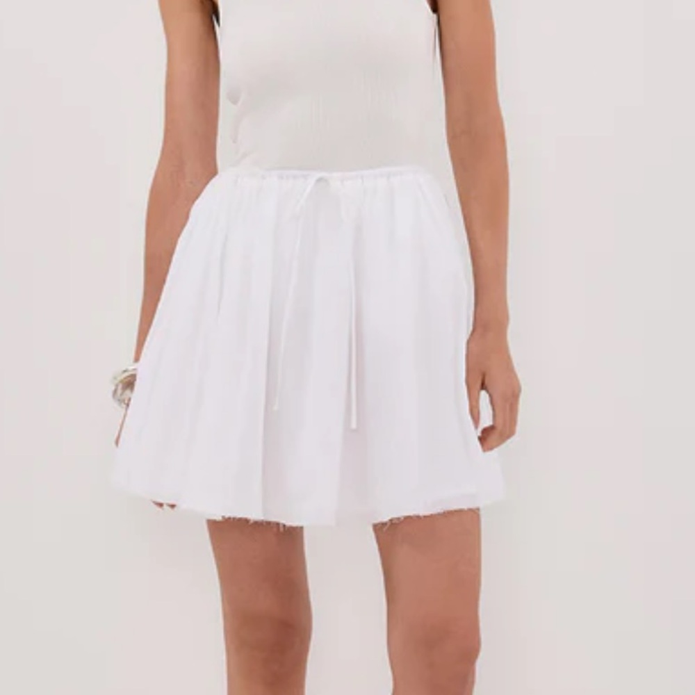 NWT DISSH Sia White Skirt